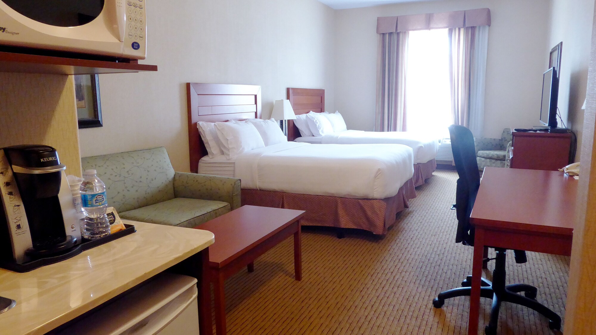 holiday inn express and suites grande prairie by ihg