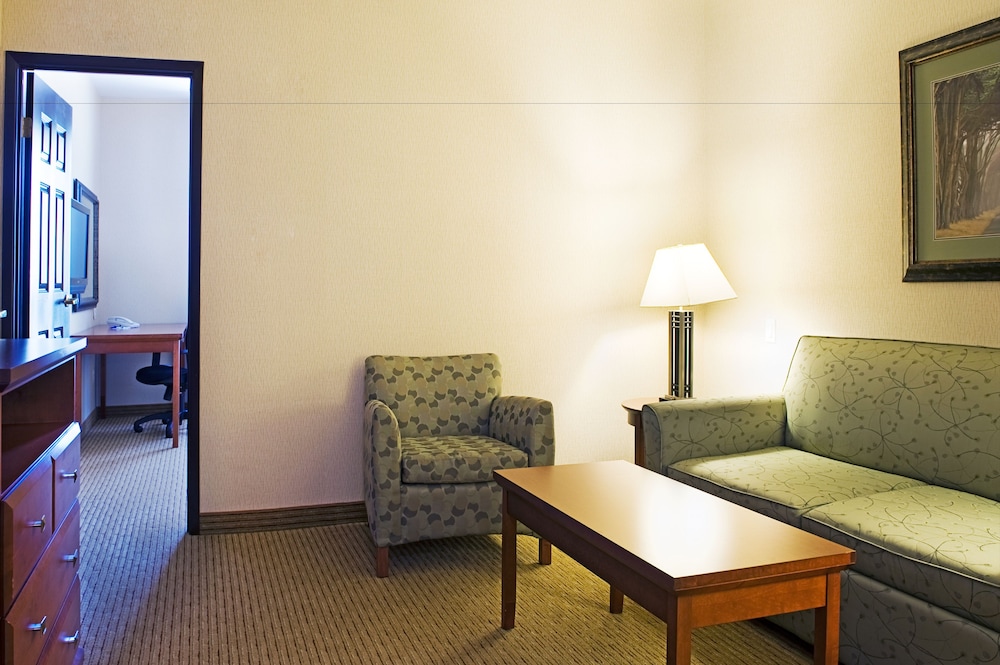 holiday inn express and suites grande prairie by ihg