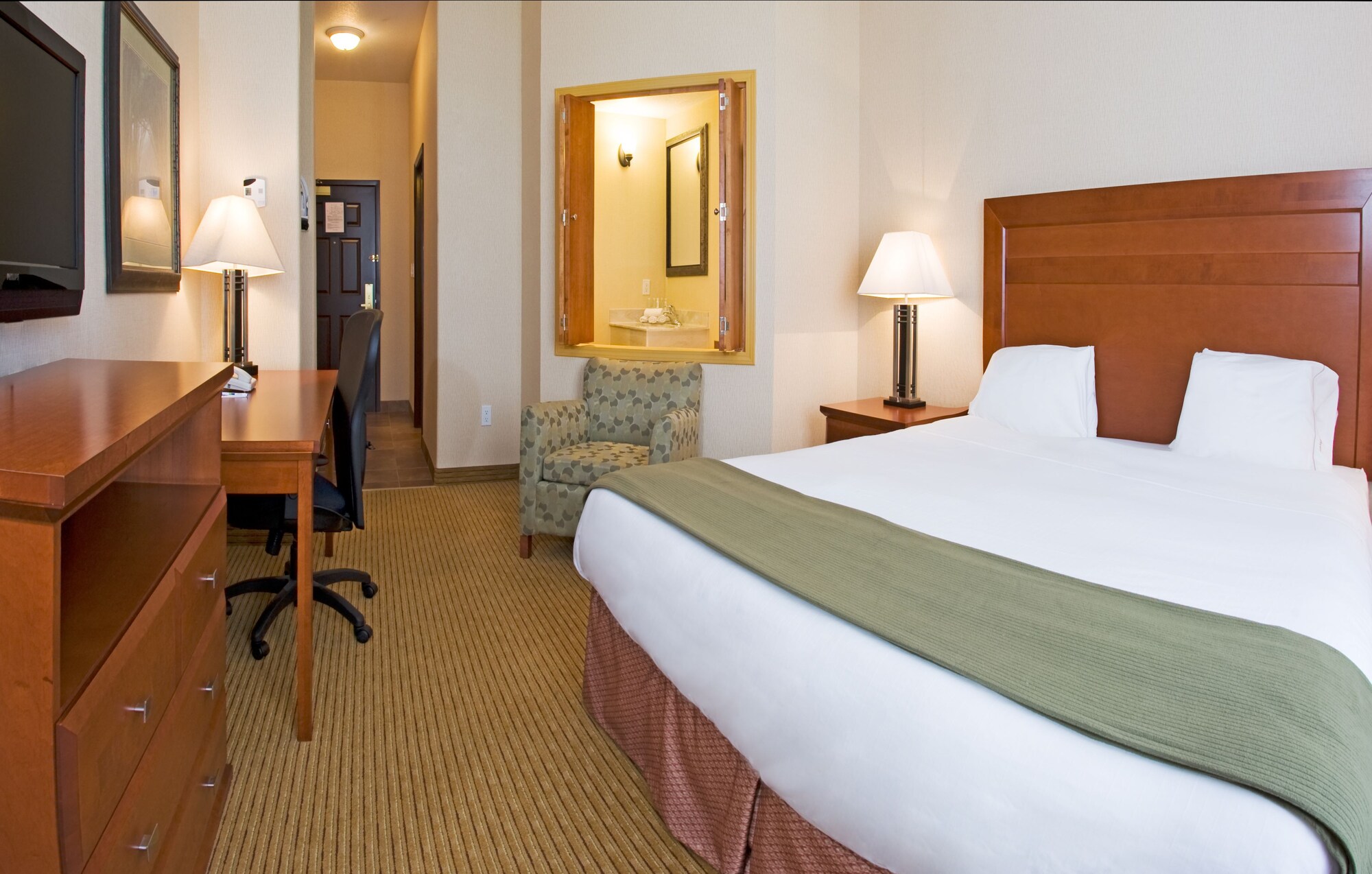 holiday inn express and suites grande prairie by ihg