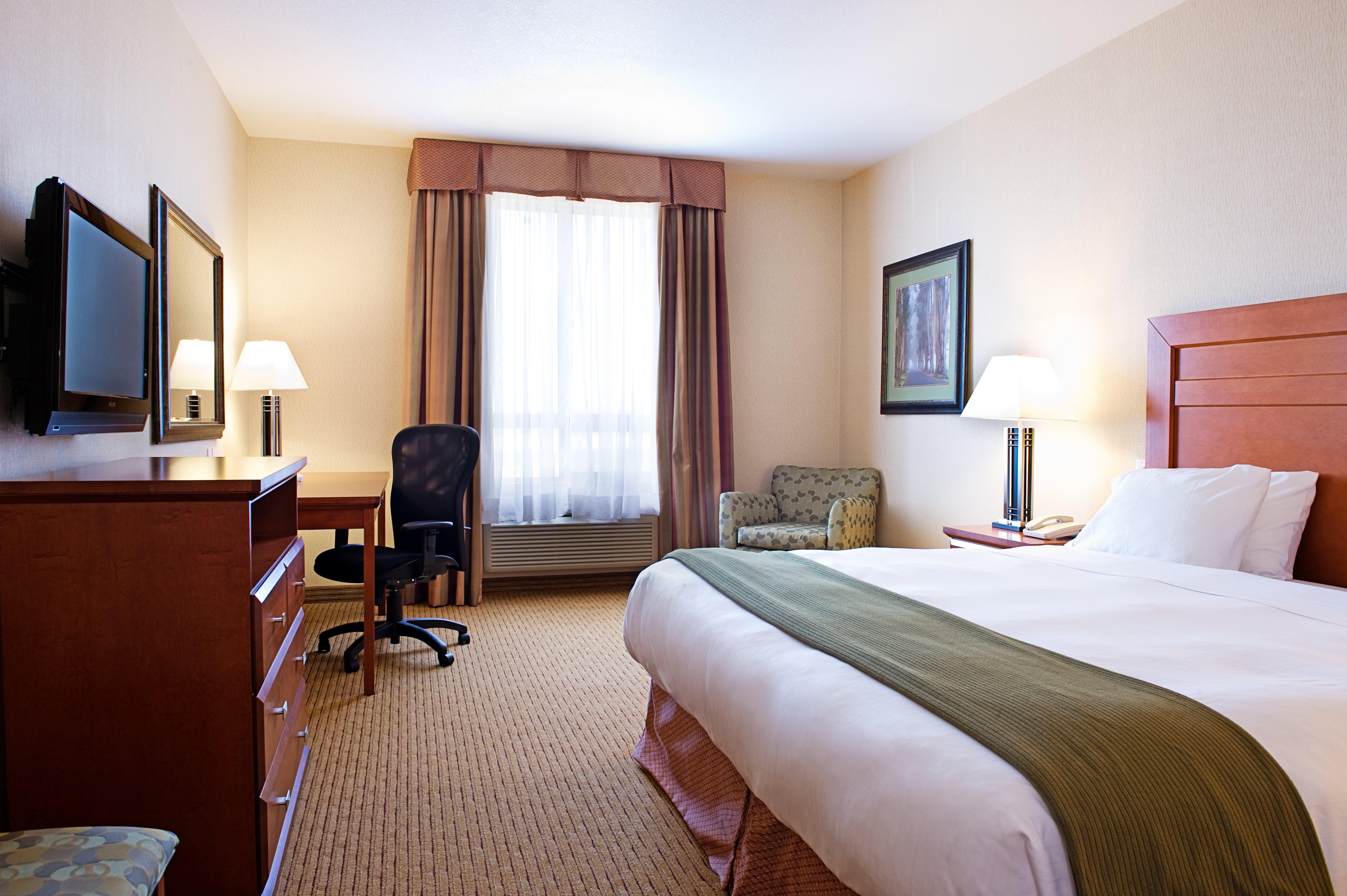 holiday inn express and suites grande prairie by ihg