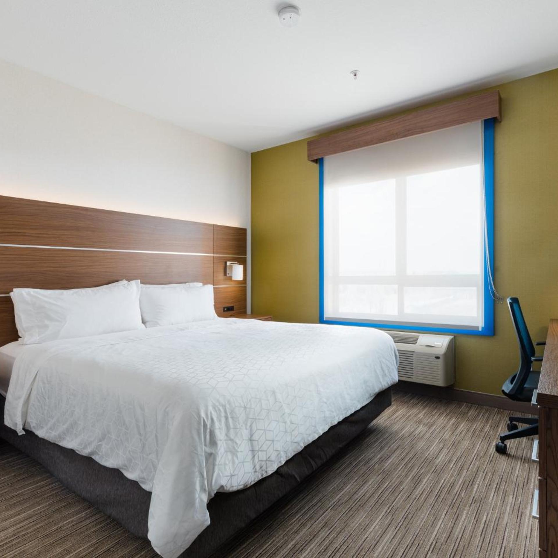 holiday inn express and suites grande prairie by ihg