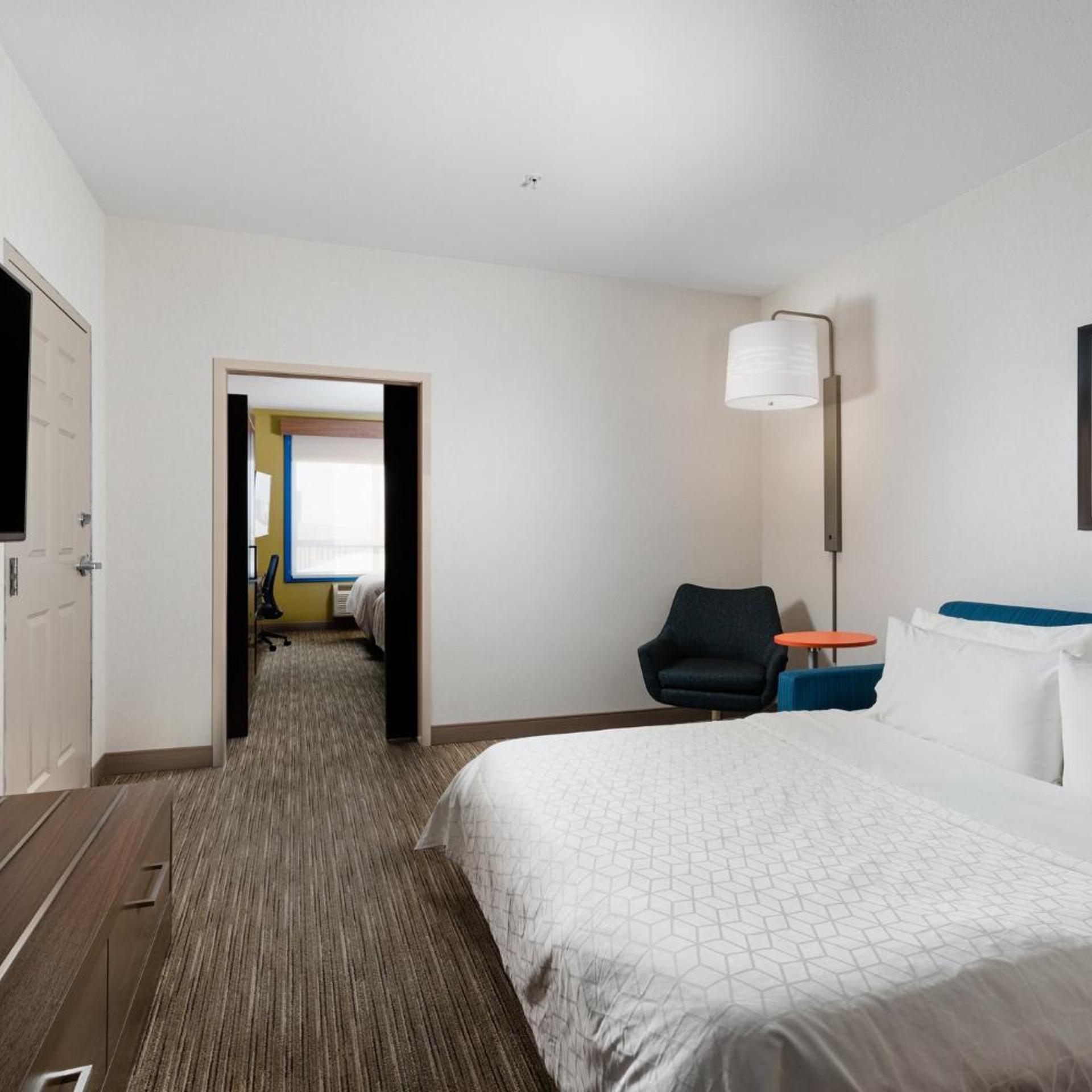 holiday inn express and suites grande prairie by ihg