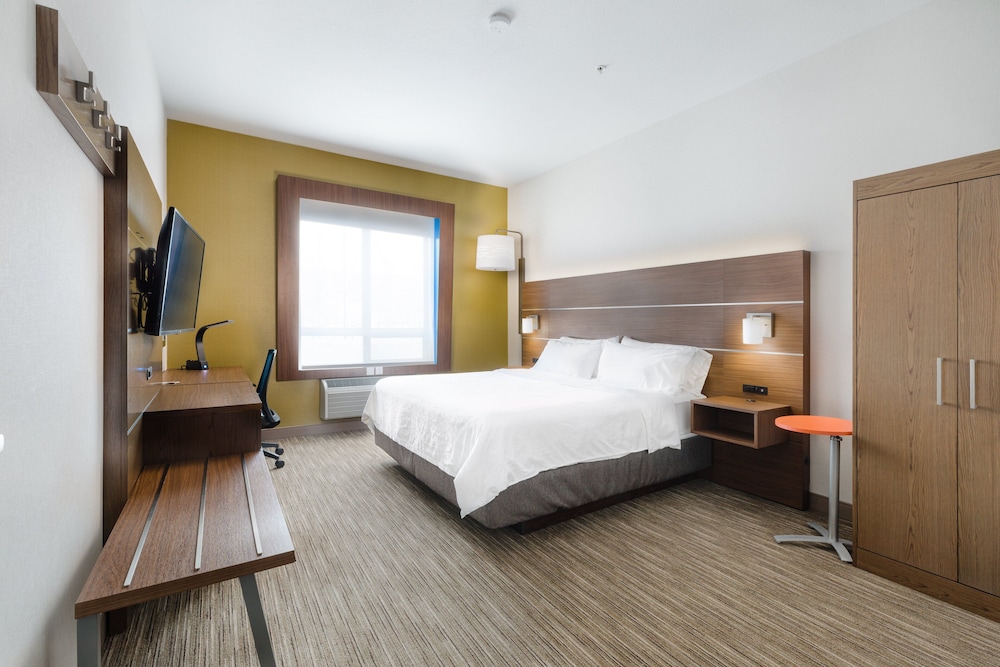 holiday inn express and suites grande prairie by ihg
