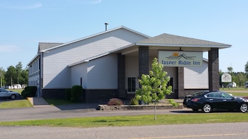 jasper ridge inn ishpeming