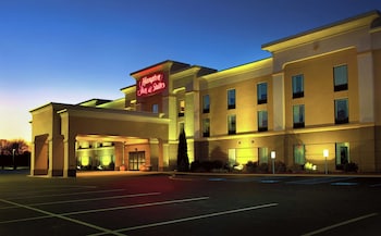 hampton inn and suites lamar
