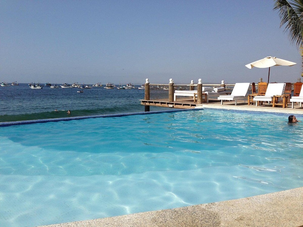 hotel grandmare and bungalows