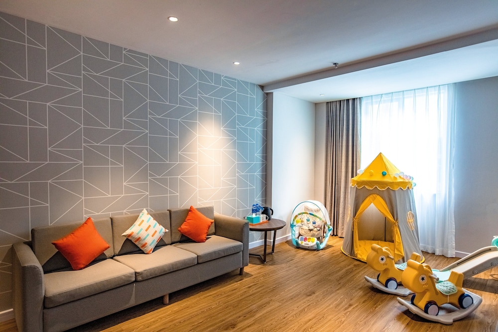 holiday inn express shantou city center by ihg