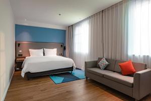 holiday inn express shantou city center by ihg