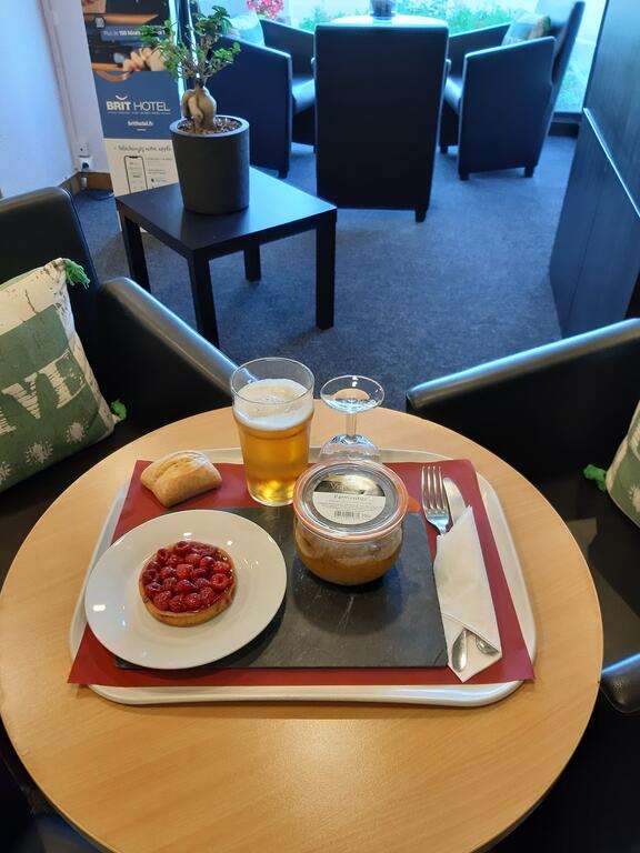 hotel kyriad besancon palente