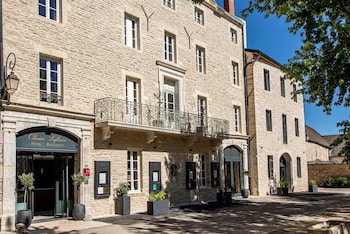 La Maison D'olivier Leflaive,,4 star