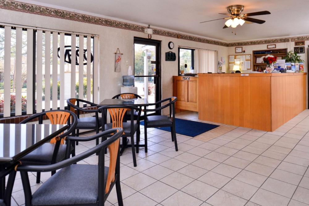 loyalty inn rockingham