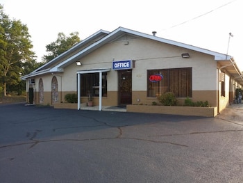 loyalty inn rockingham