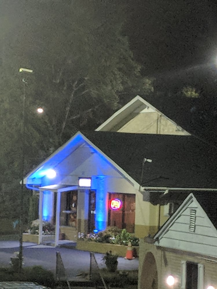 loyalty inn rockingham