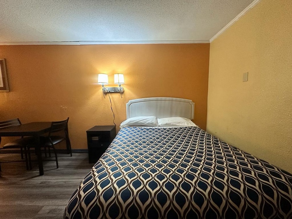 loyalty inn rockingham