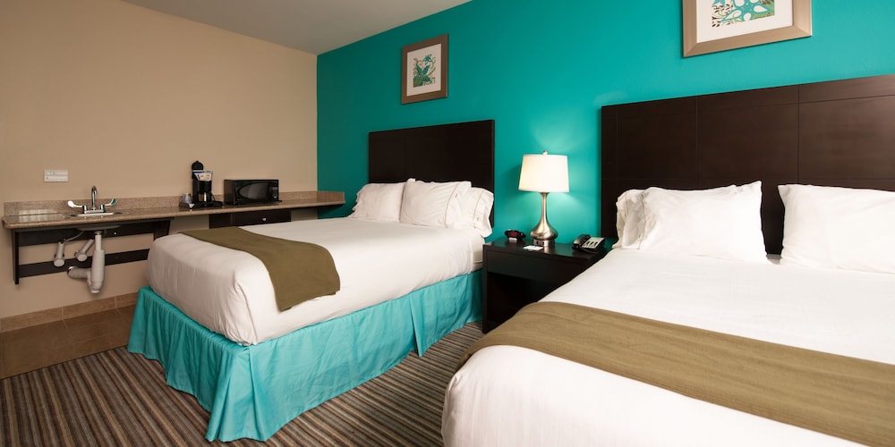 holiday inn express and suites port lavaca by ihg