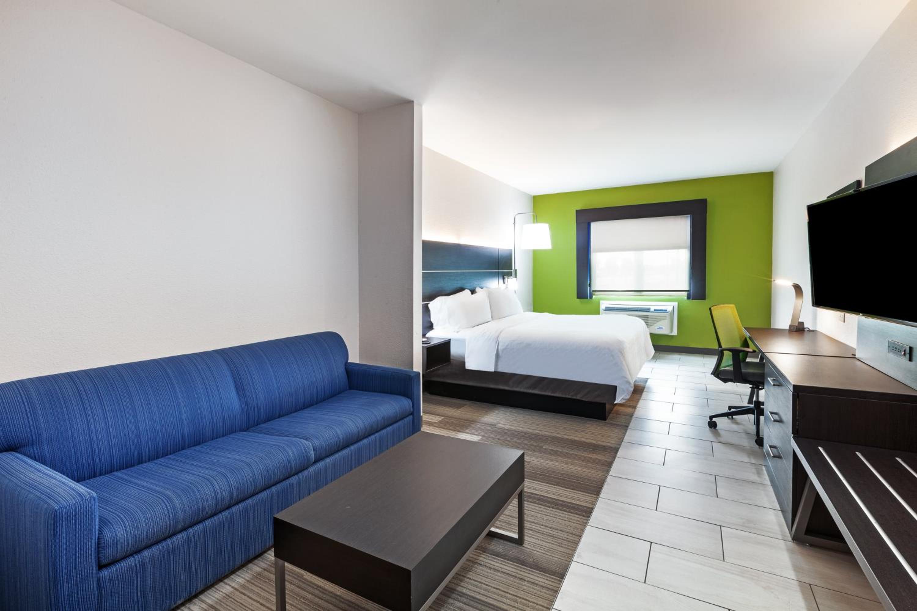 holiday inn express and suites port lavaca by ihg
