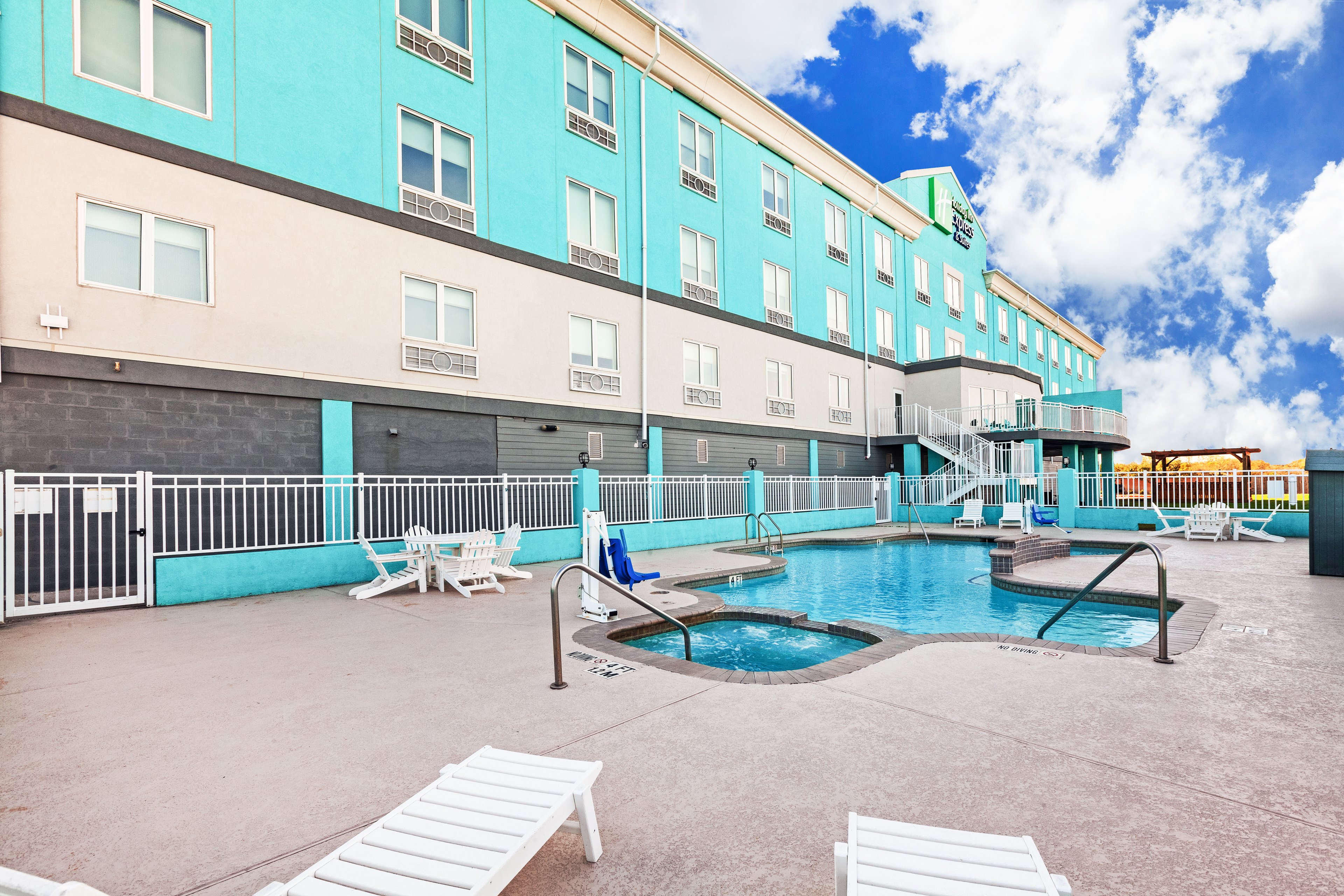 holiday inn express and suites port lavaca by ihg