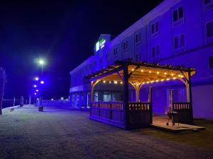 holiday inn express and suites port lavaca by ihg