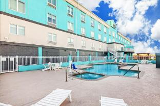 holiday inn express and suites port lavaca by ihg