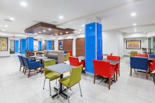 holiday inn express and suites port lavaca by ihg