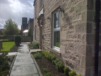 Aurora Hotel & Italian Restaurant,Inverness>>Highland,2 star