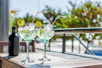 hotel yit conquista de granada