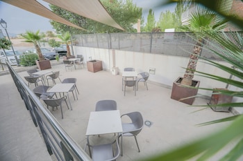 hotel yit conquista de granada