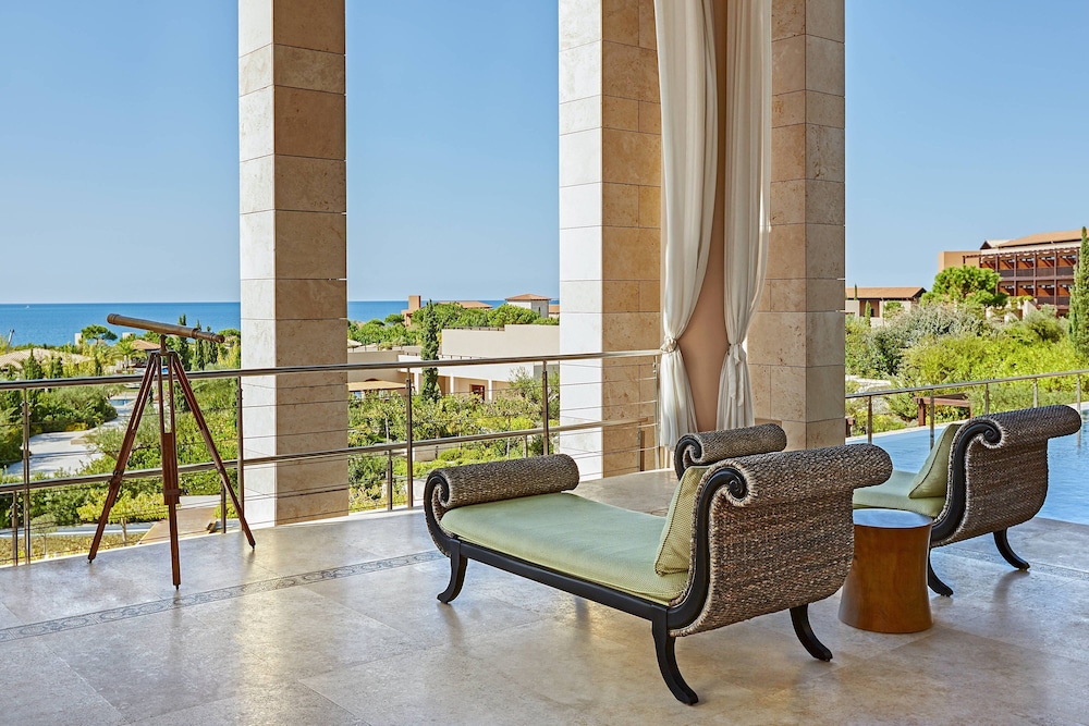 the romanos a luxury collection resort costa navarino