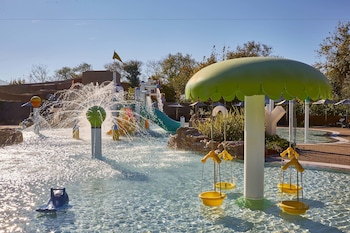 the romanos a luxury collection resort costa navarino