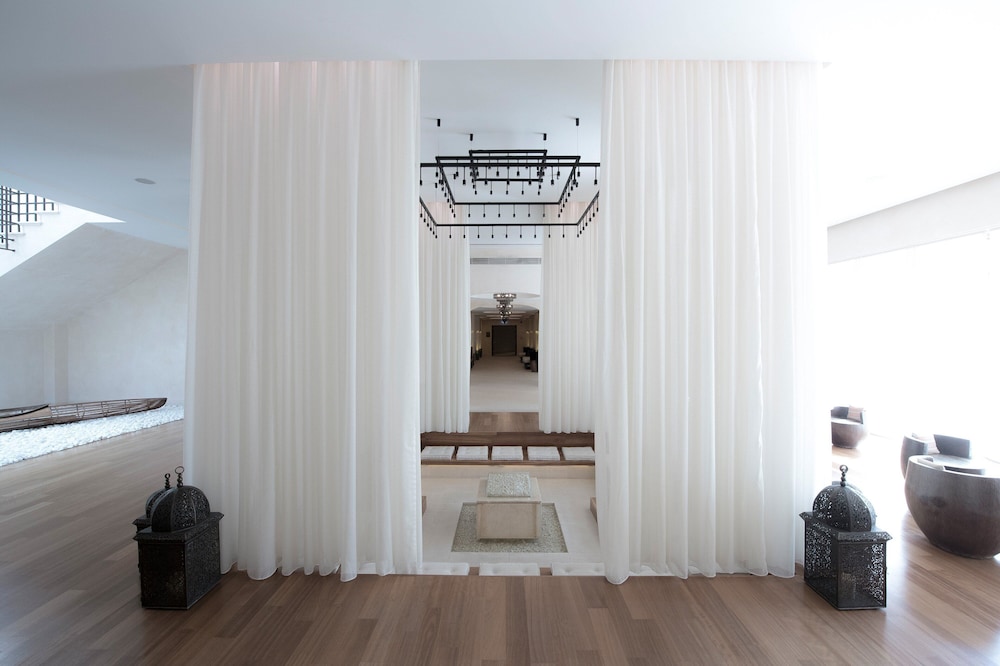 the romanos a luxury collection resort costa navarino