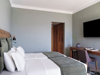 kalamaki beach resort