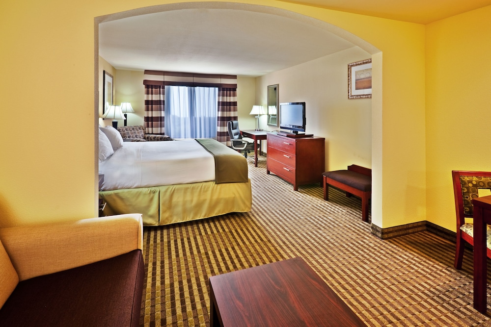 holiday inn express and suites ponca city by ihg