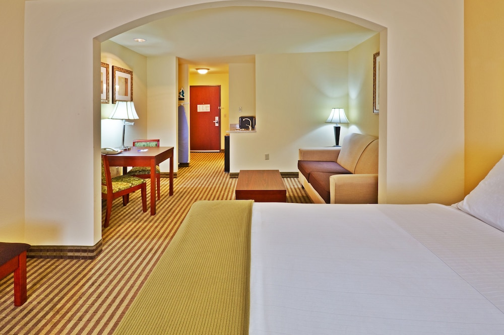 holiday inn express and suites ponca city by ihg