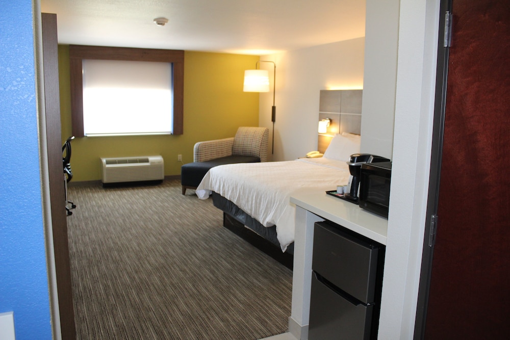 holiday inn express and suites ponca city by ihg