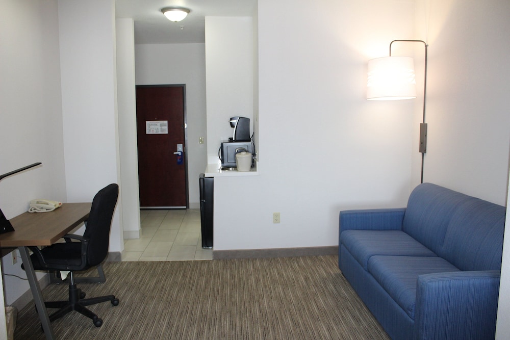 holiday inn express and suites ponca city by ihg