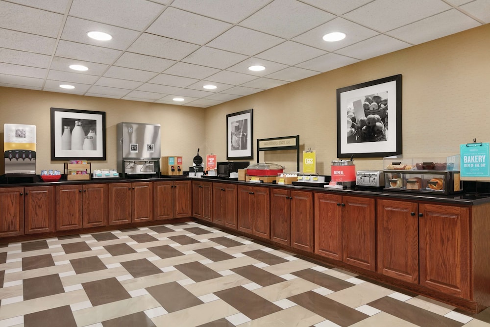 hampton inn and suites enid