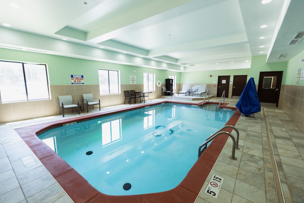 holiday inn express and suites guthrie north edmond by ihg