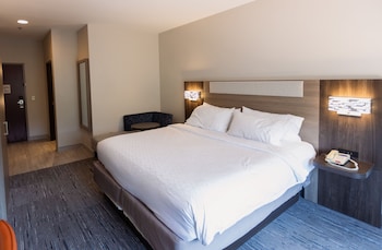 holiday inn express and suites guthrie north edmond by ihg