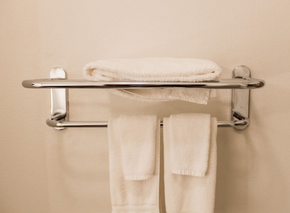 holiday inn express and suites guthrie north edmond by ihg