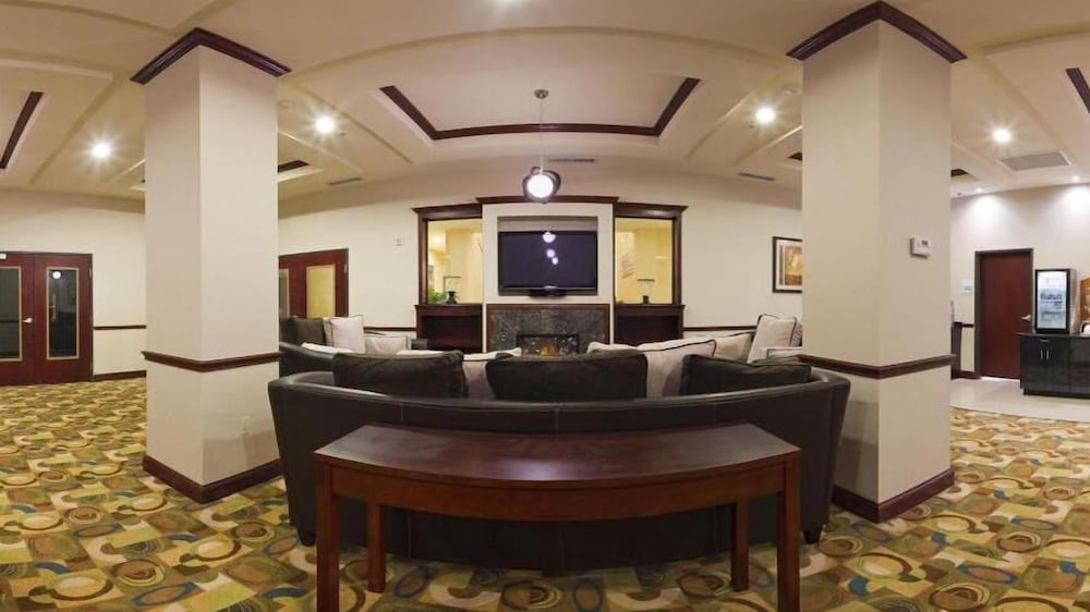 holiday inn express and suites guthrie north edmond by ihg