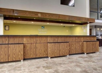 the atrium hotel on third