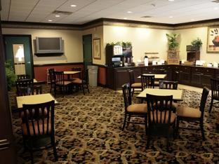 comfort inn and suites calhoun south