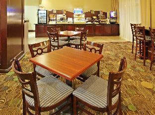 holiday inn express and suites marshall by ihg