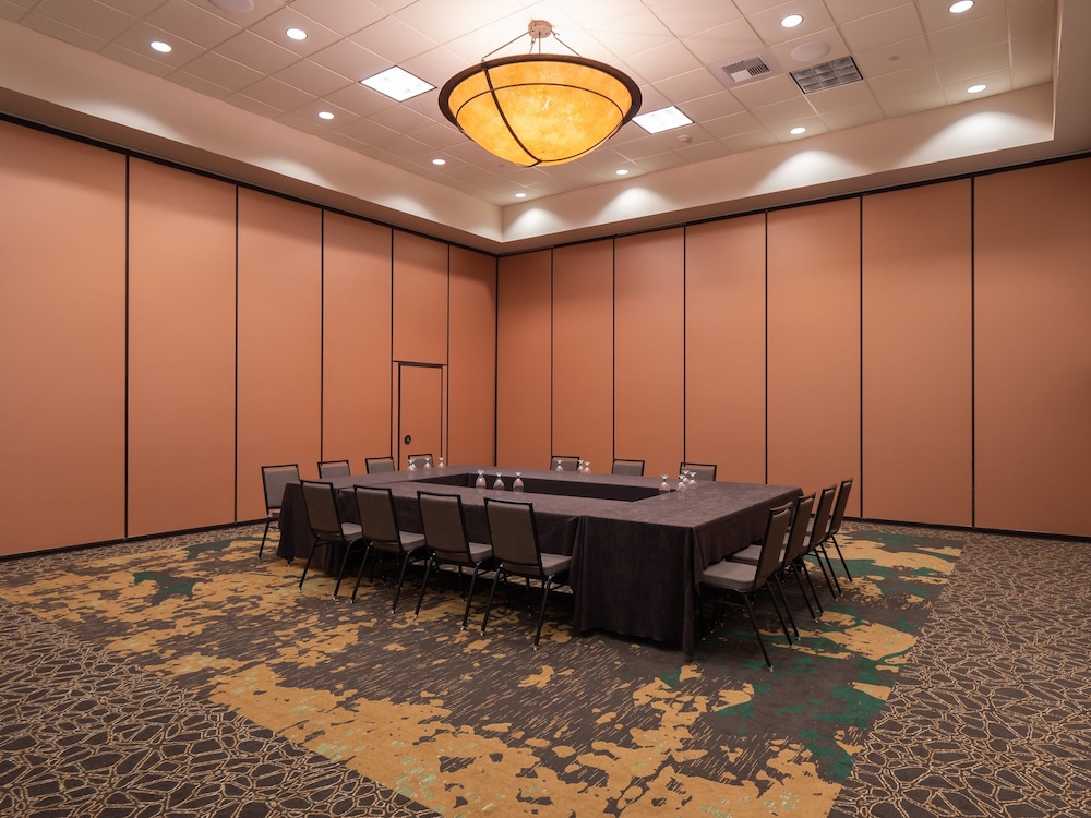 holiday inn stevens point convention ctr by ihg
