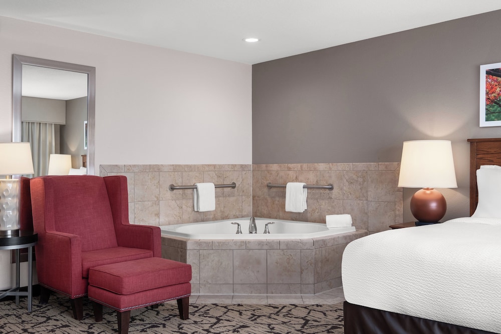 holiday inn stevens point convention ctr by ihg