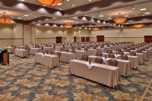 holiday inn stevens point convention ctr by ihg