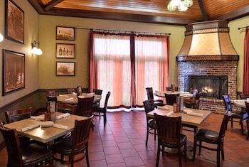 holiday inn stevens point convention ctr by ihg