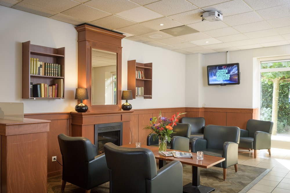 campanile hotel breda