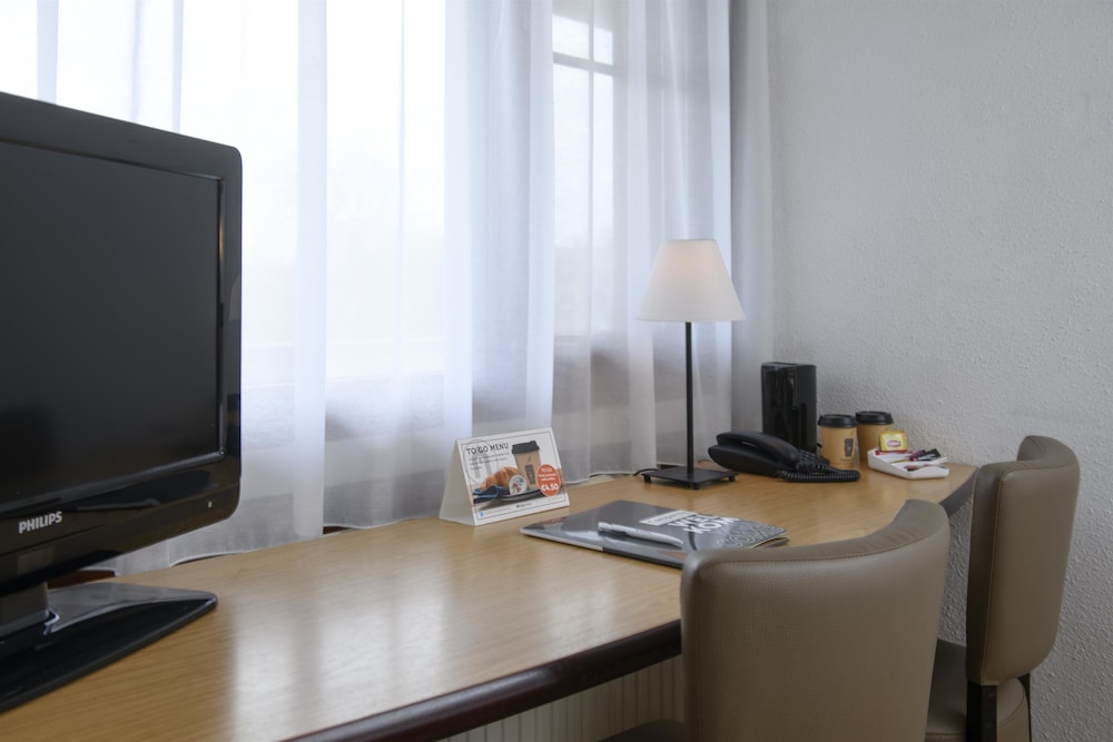 campanile hotel breda