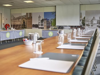 campanile hotel breda